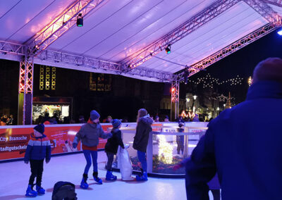 Eisbahn 17