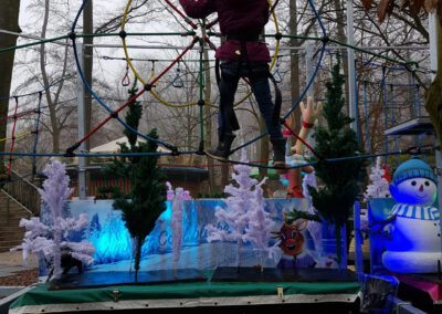 Klettern im Winterwald 12